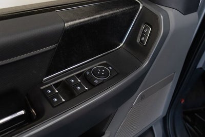 2024 Ford F-150 Lightning Flash