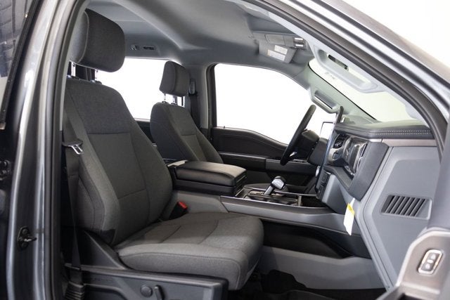 2024 Ford F-150 Lightning Flash