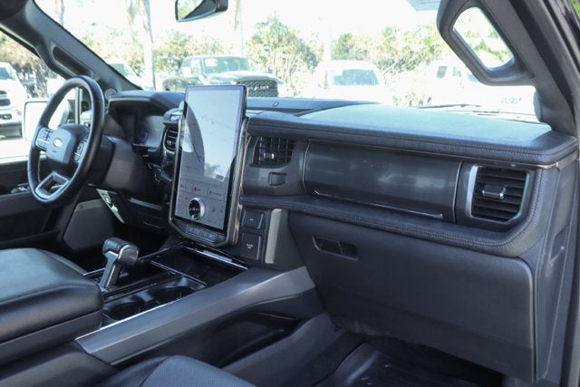 2025 Ford F-150 Lightning Lariat