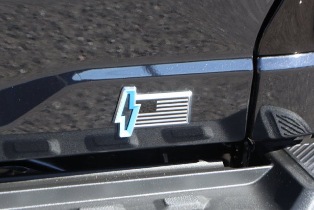 2025 Ford F-150 Lightning Lariat