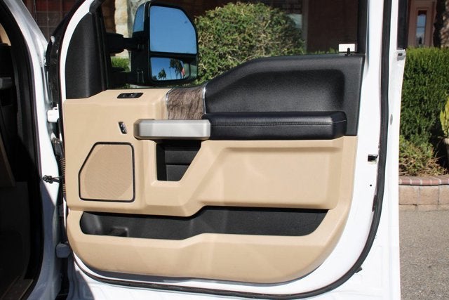 2017 Ford F-250SD Lariat