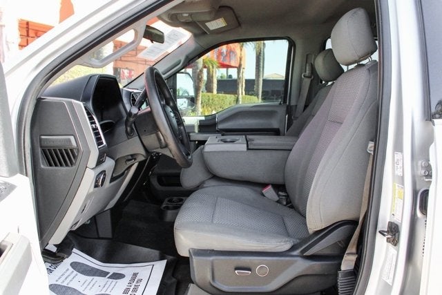 2017 Ford SUPER DUTY F-250 SRW XLT