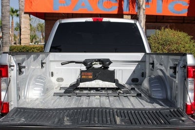 2017 Ford SUPER DUTY F-250 SRW XLT