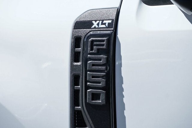 2023 Ford F-250SD XLT