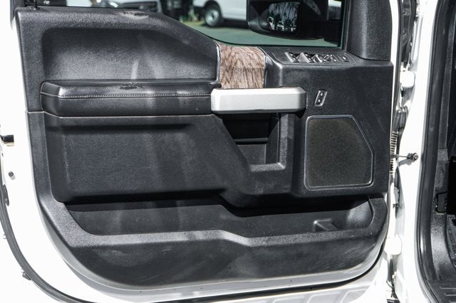 2017 Ford F-350SD Lariat