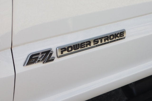 2022 Ford F-350SD Lariat