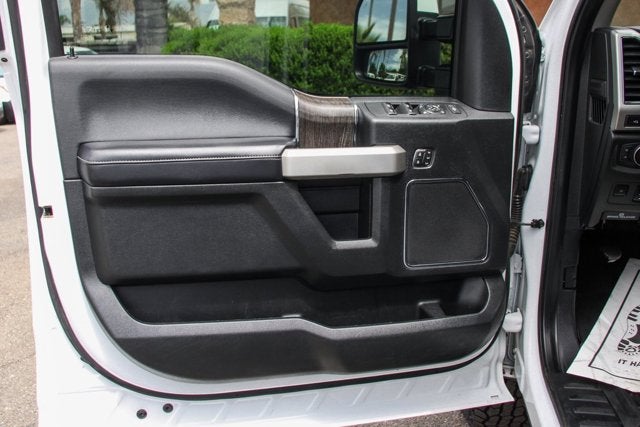 2021 Ford SUPER DUTY F-350 SRW LARIAT