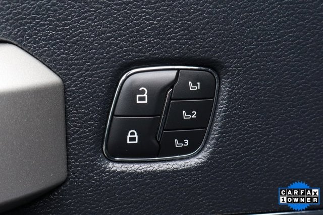 2022 Ford F-350SD Lariat