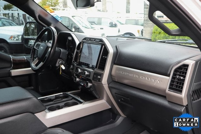 2022 Ford F-350SD Lariat