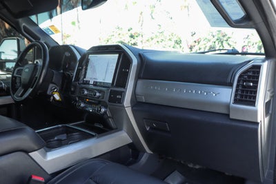 2022 Ford F-350SD Lariat