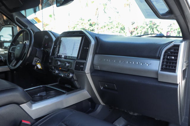 2022 Ford F-350SD Lariat