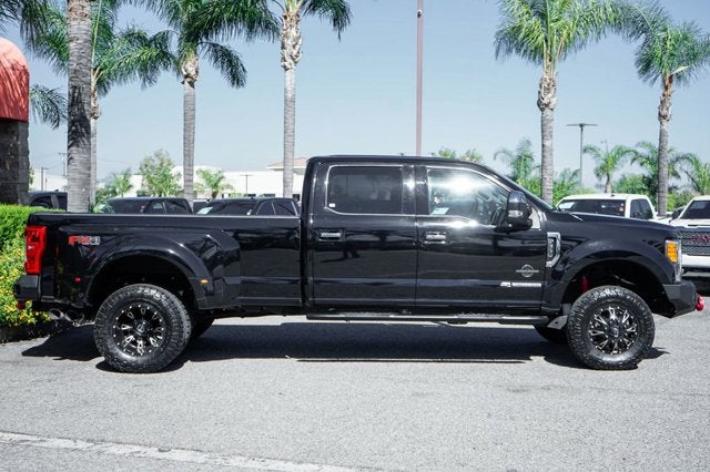 2017 Ford F-350SD Lariat