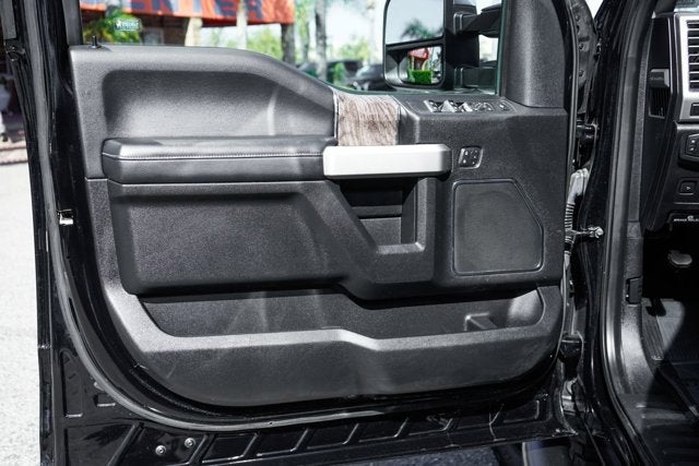 2017 Ford F-350SD Lariat