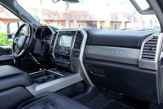 2017 Ford F-350SD Lariat