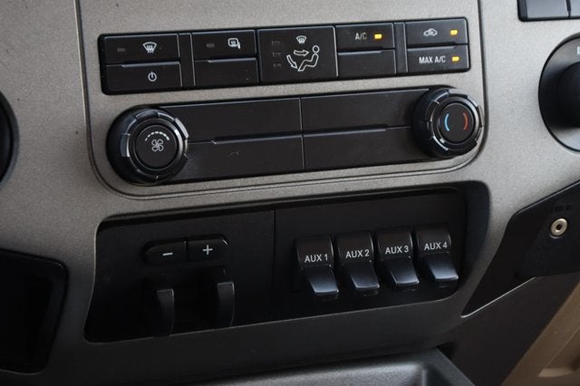 2012 Ford F-350SD XLT