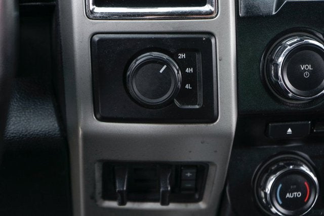 2017 Ford F-350SD Lariat