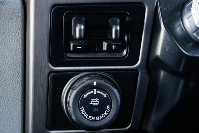 2022 Ford F-450SD Limited