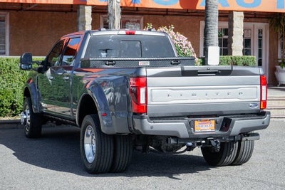 2022 Ford F-450SD Limited