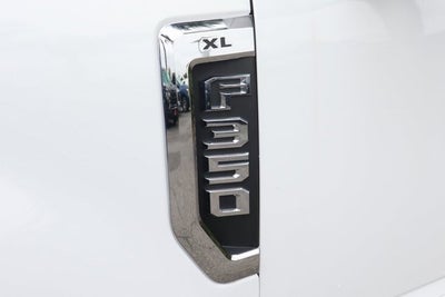 2022 Ford F-350SD XL