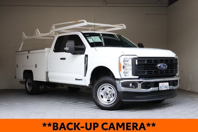 2023 Ford Super Duty F-350 SRW XL