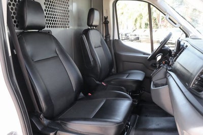 2022 Ford Transit-250 Base