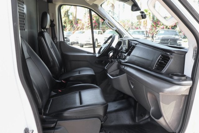 2022 Ford Transit-250 Base
