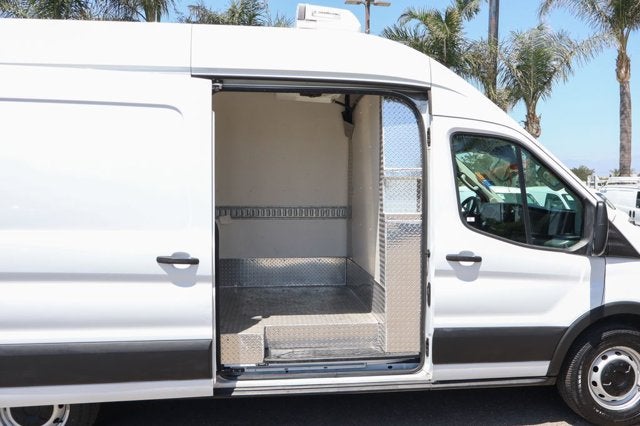 2022 Ford Transit-250 Base