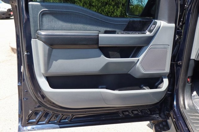 2023 Ford F-150 Lightning XLT