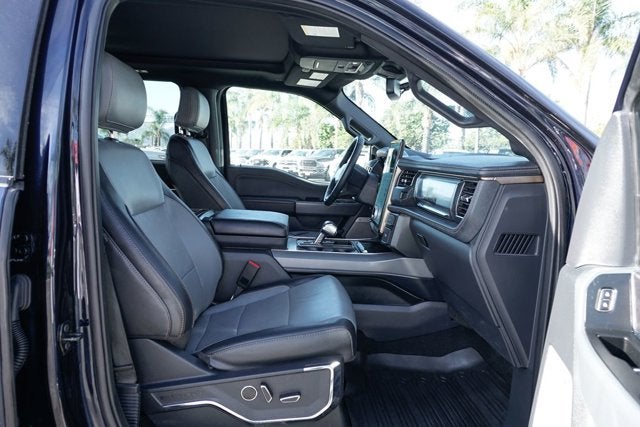 2023 Ford F-150 Lightning Lariat