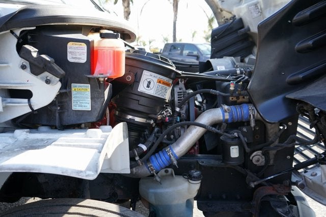 2013 Freightliner M2 106