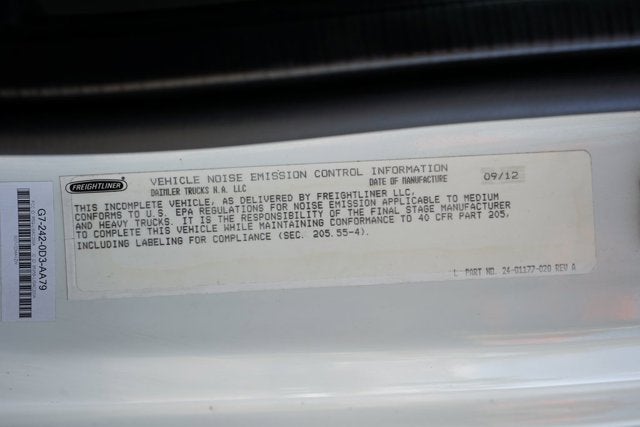 2013 Freightliner M2 106