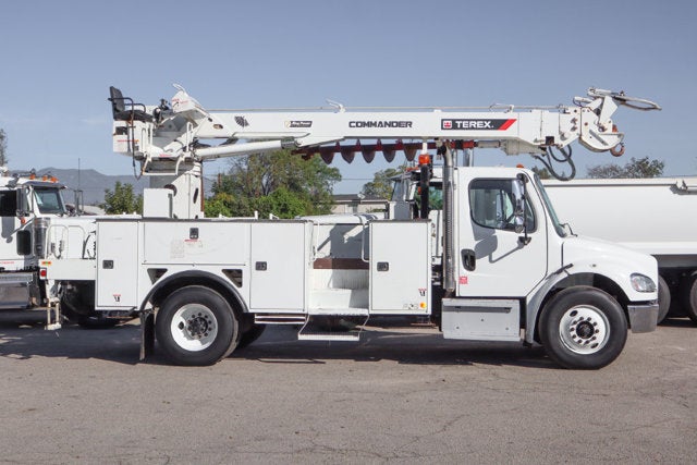 2020 Freightliner M2 106 MD