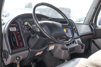 2020 Freightliner M2 106 MD