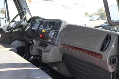 2020 Freightliner M2 106 MD