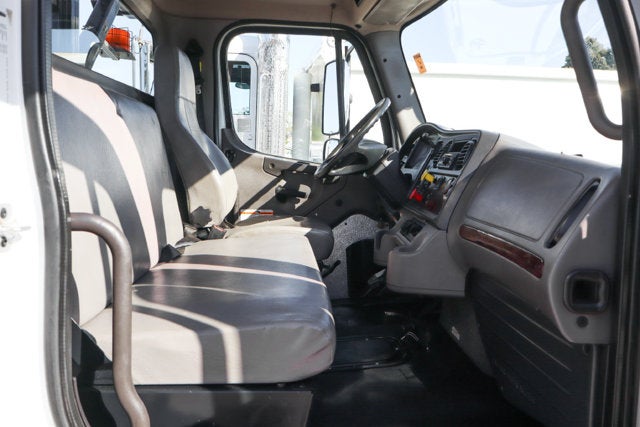 2020 Freightliner M2 106 MD