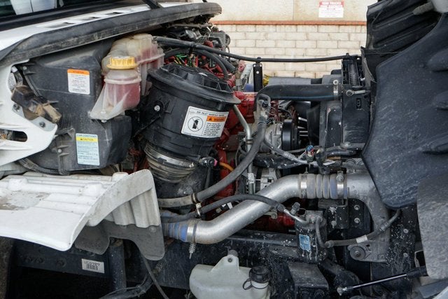 2023 Freightliner M2 106 MD