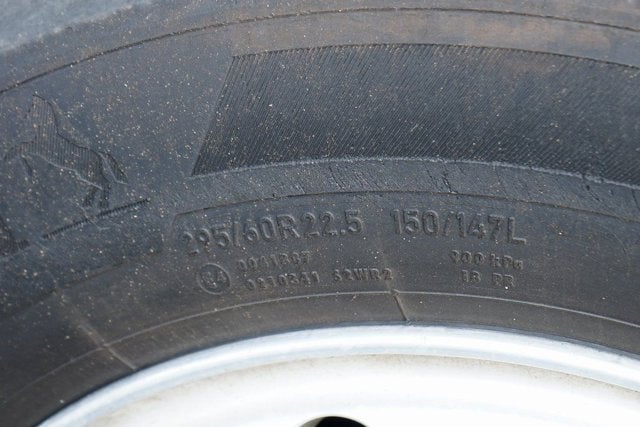 2023 Freightliner M2 106 MD