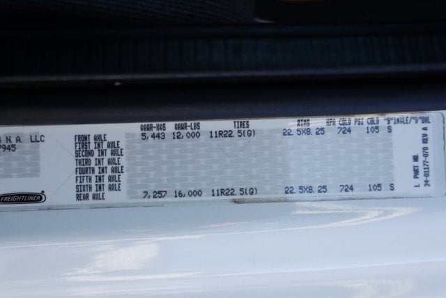 2016 Freightliner M2 106 MD