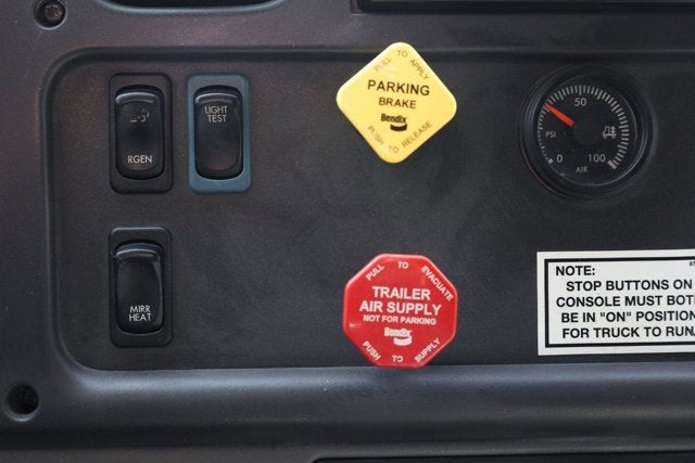 2016 Freightliner 114SD Base