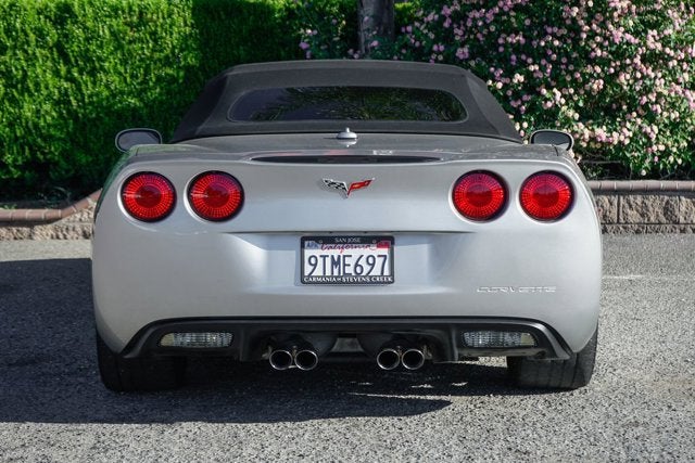 2005 Chevrolet Corvette Base