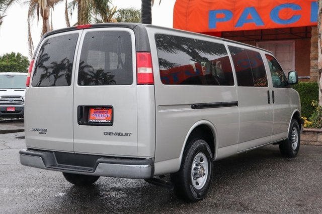2005 Chevrolet Express Van G3500 Base