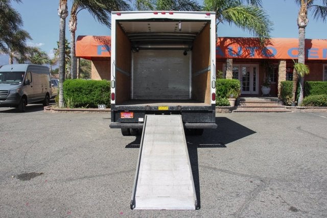 2014 Chevrolet Express 4500 Base