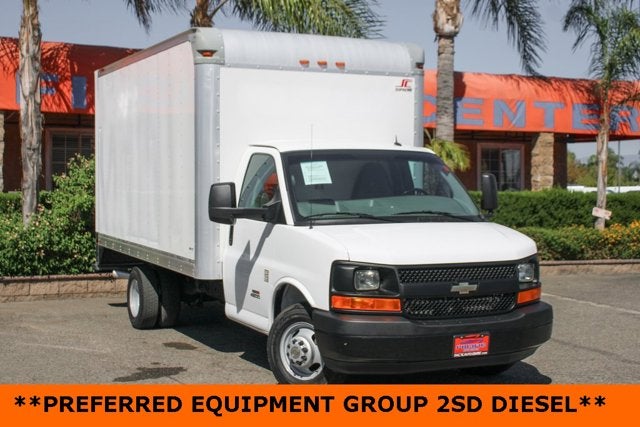 2014 Chevrolet Express 4500 Base