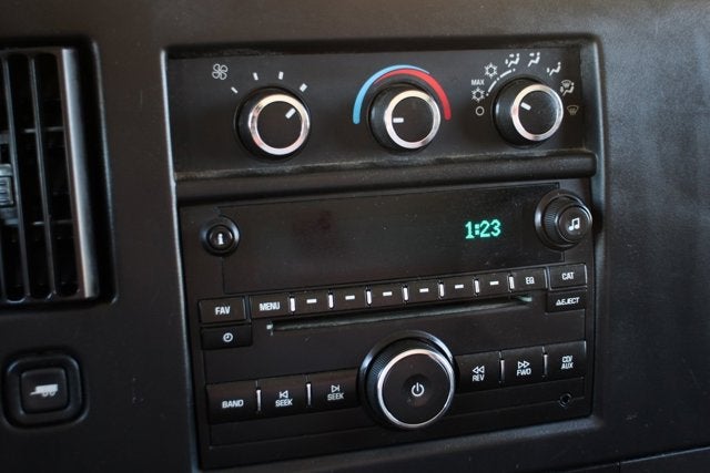 2014 Chevrolet Express 4500 Base