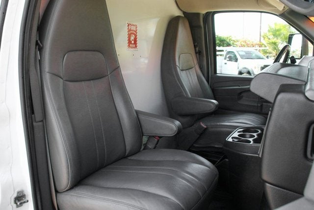 2014 Chevrolet Express 4500 Base