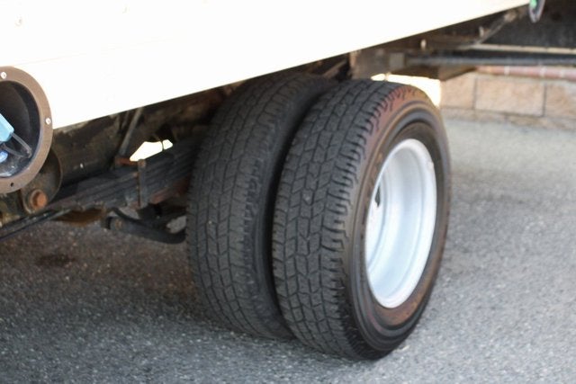 2014 Chevrolet Express 4500 Base