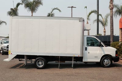 2015 Chevrolet Express 4500 Base