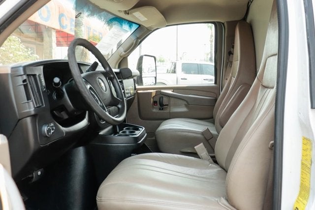 2015 Chevrolet Express 4500 Base