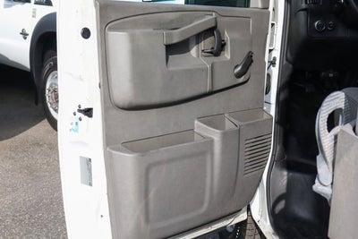 2016 Chevrolet Express 4500 Base