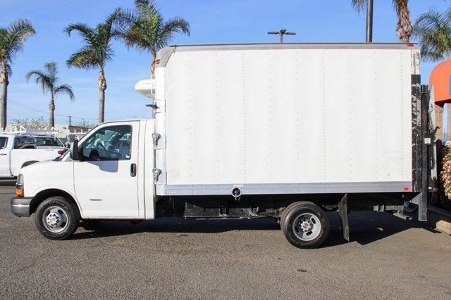 2016 Chevrolet Express 4500 Base